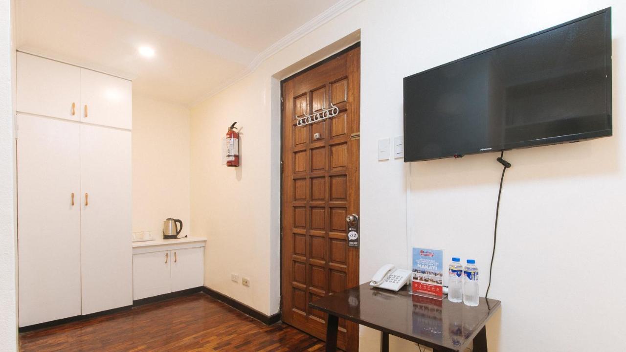 Reddoorz Premium Near Greenbelt Makati - Vaccinated Staff Макати Экстерьер фото