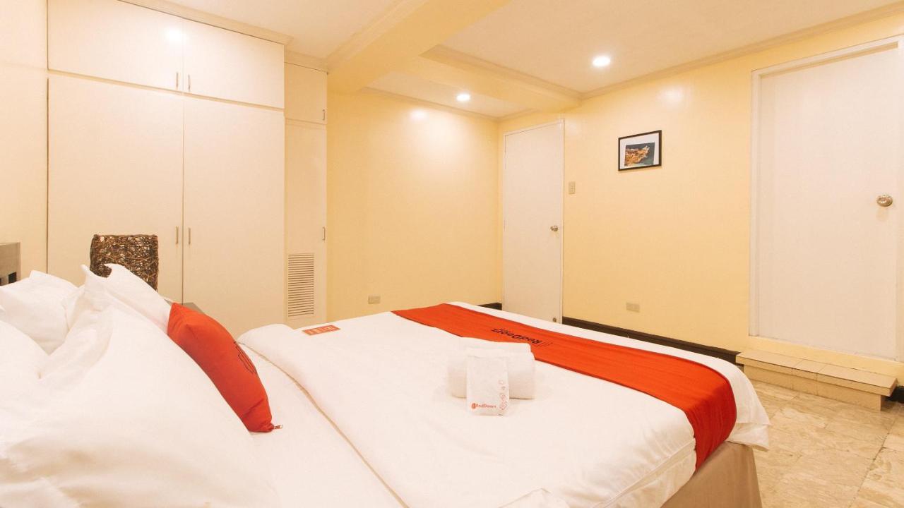 Reddoorz Premium Near Greenbelt Makati - Vaccinated Staff Макати Экстерьер фото